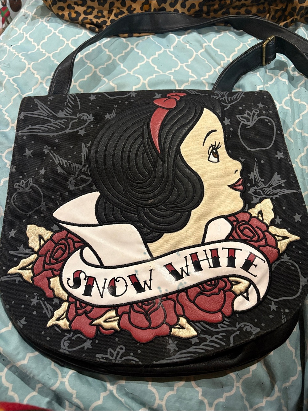 Loungefly Snowwhite purse